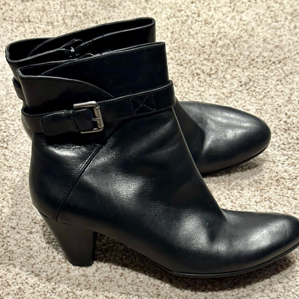 Ecco Hope Black Leather Ankle Boots